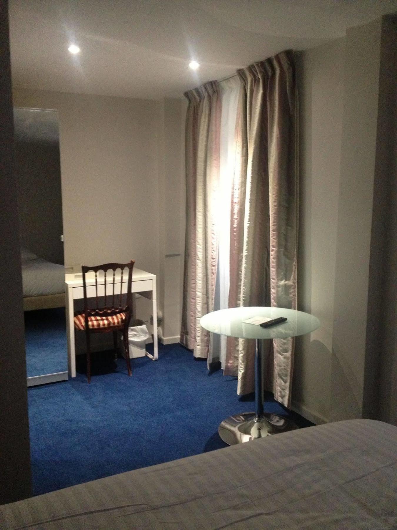 Hotel Savoy Paryż Zewnętrze zdjęcie